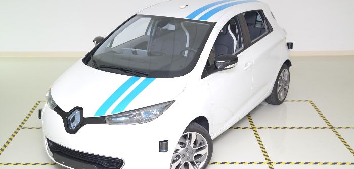 Renault develops advanced autonomous control system benchmarked against human test drivers