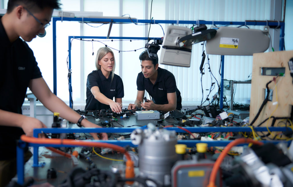 CEVT tests Lynk & Co 01 PHEV in Chalmers hybrid lab