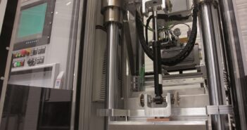 Engineers at ZF Friedrichshafen have built a new linear tester for a wide variety of applications, employing Siemens drive system technology