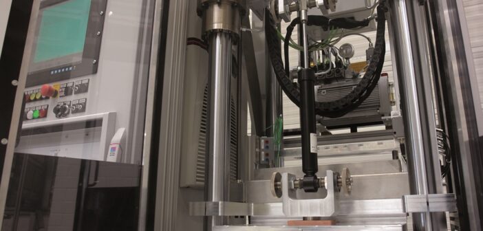 Engineers at ZF Friedrichshafen have built a new linear tester for a wide variety of applications, employing Siemens drive system technology