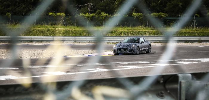 A glimpse of the first Maserati GranTurismo prototype