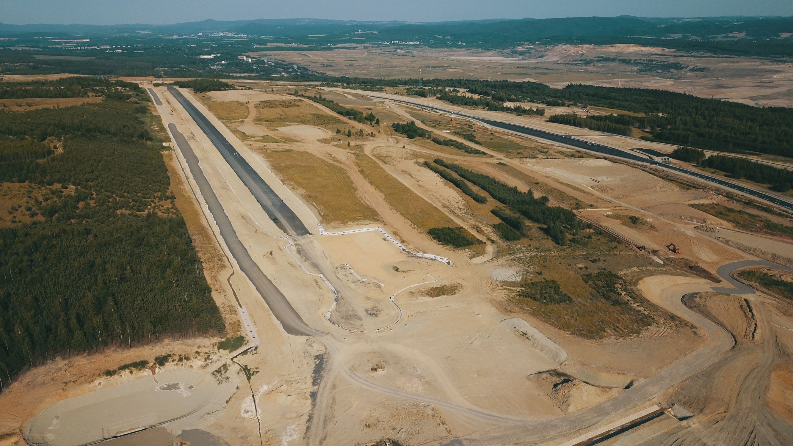 Two tracks open early at BMW's new US$304m Czech test facility
