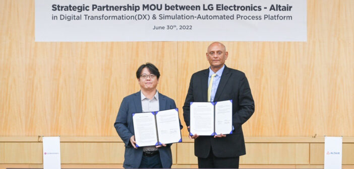 Executives from LG Electronics and Altair sign a Memorandum of Understanding