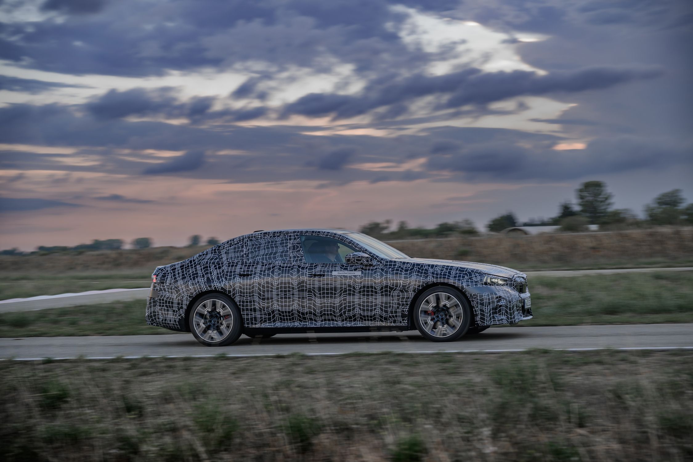 BMW i5 undergoes summer dynamics testing