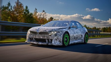 BMW claims new Heart of Joy central computer works 10 times faster than conventional systems BMW claims new central computer works 10 times faster than conventional systems