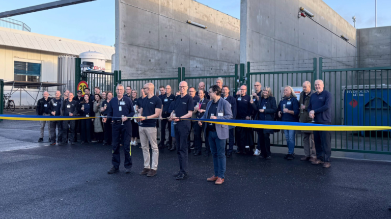 Johnson Matthey opens cutting-edge hydrogen ICE test facility in Sweden Representatives of Johnson Matthey cut a yellow ribbon to mark the opening of its new hydrogen internal combustion engine test facility opening in Gothenburg
