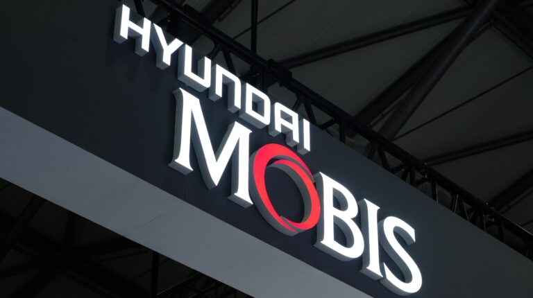 Hyundai Mobis accelerates SDV and ADAS validation with large-scale data integration system.