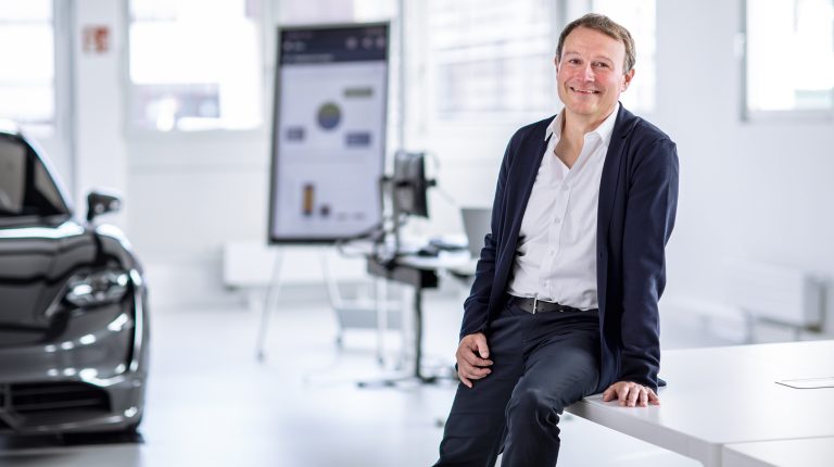 AI co-driver turns spoken observations into structured test data Uli Held, managing director of Softwarehelden.